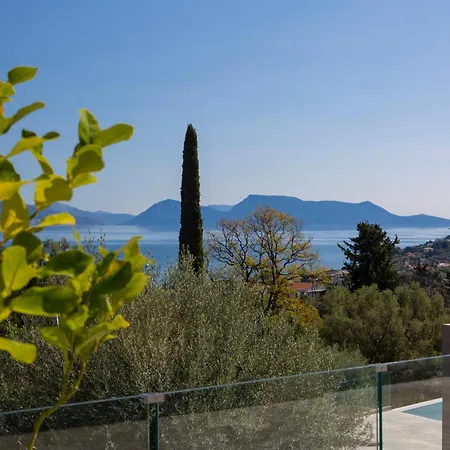Hébergement de vacances Bitter Almond Trees Nikiana