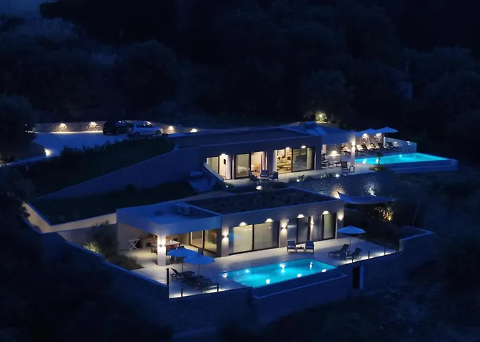 Bitter Almond Trees * 尼基亚娜